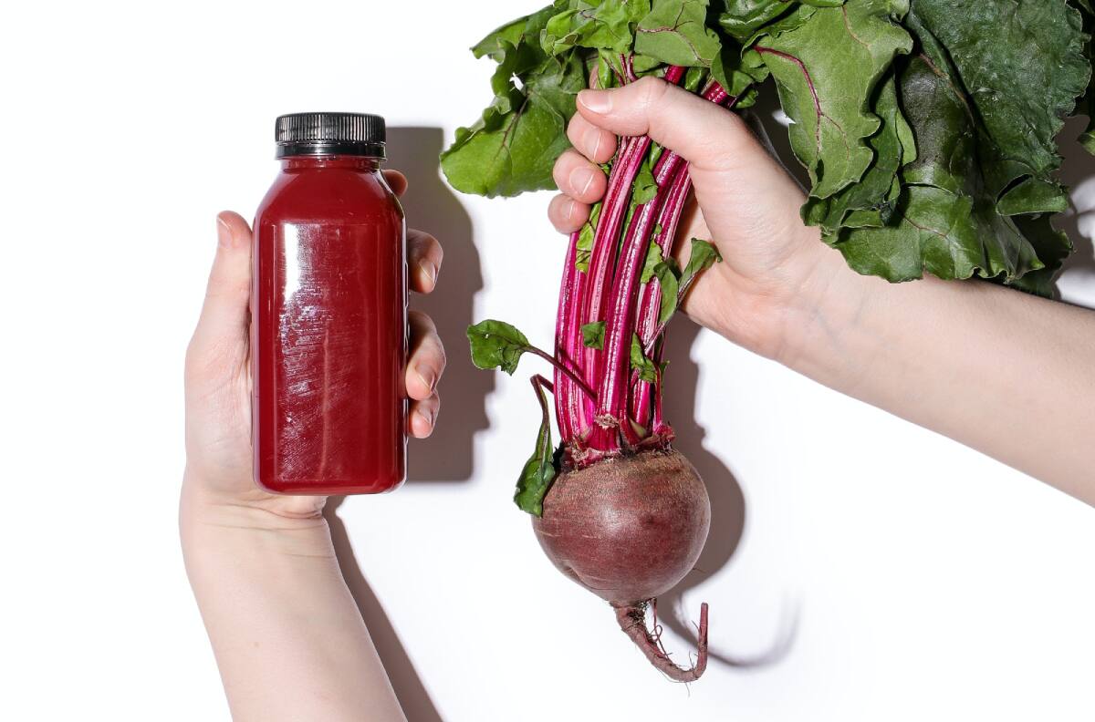 Las ventajas de tomar jugo de betabel y más si eres deportista o quieres cuidar tu corazón