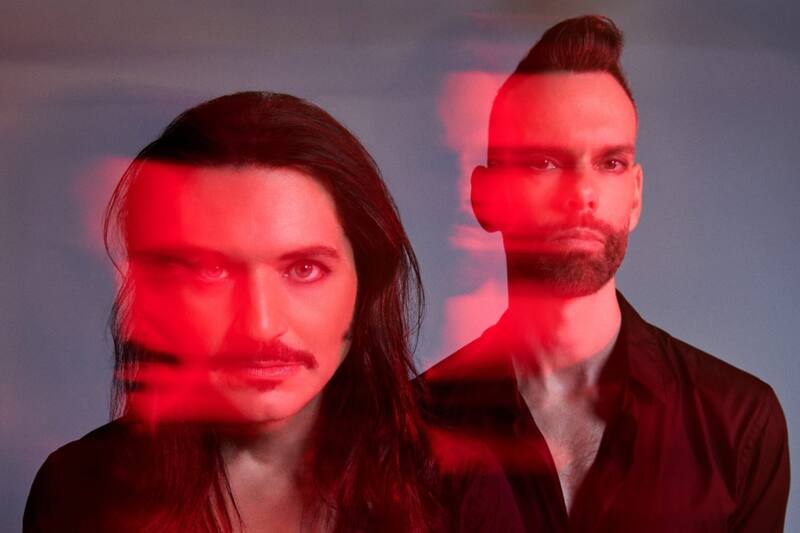 Fans de Placebo se muestra incómodos por venta de boletos en Ticketmaster.