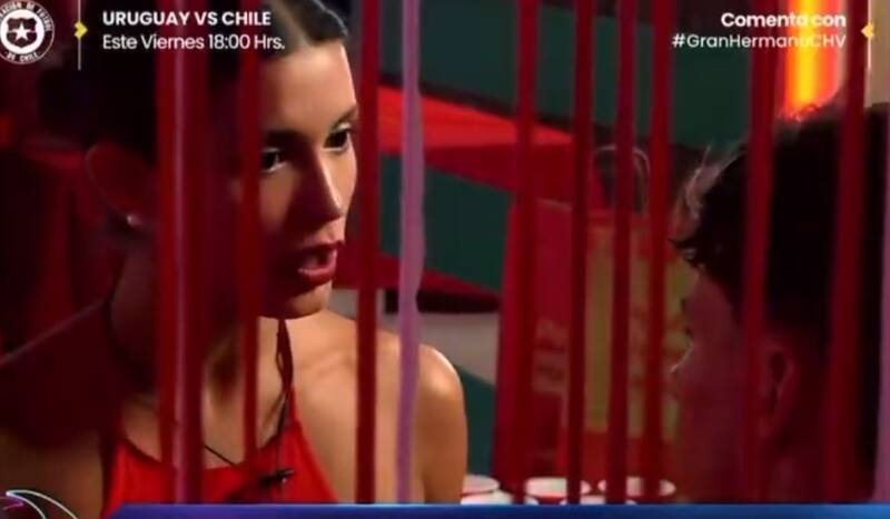 La pelea entre Constanza y Raimundo que llegó semanas después de su beso en "Gran Hermano" Chile.