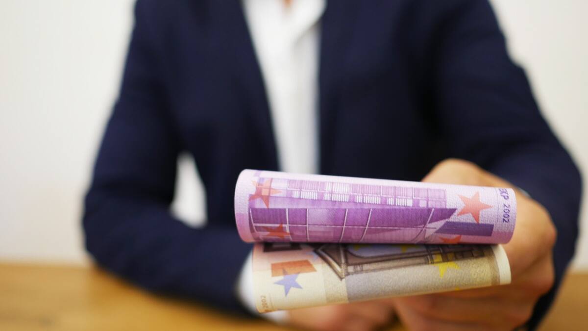 ¿Necesitas dinero extra? El Fonacot puede prestarte hasta 44 mil pesos y descontarte vía nómina
