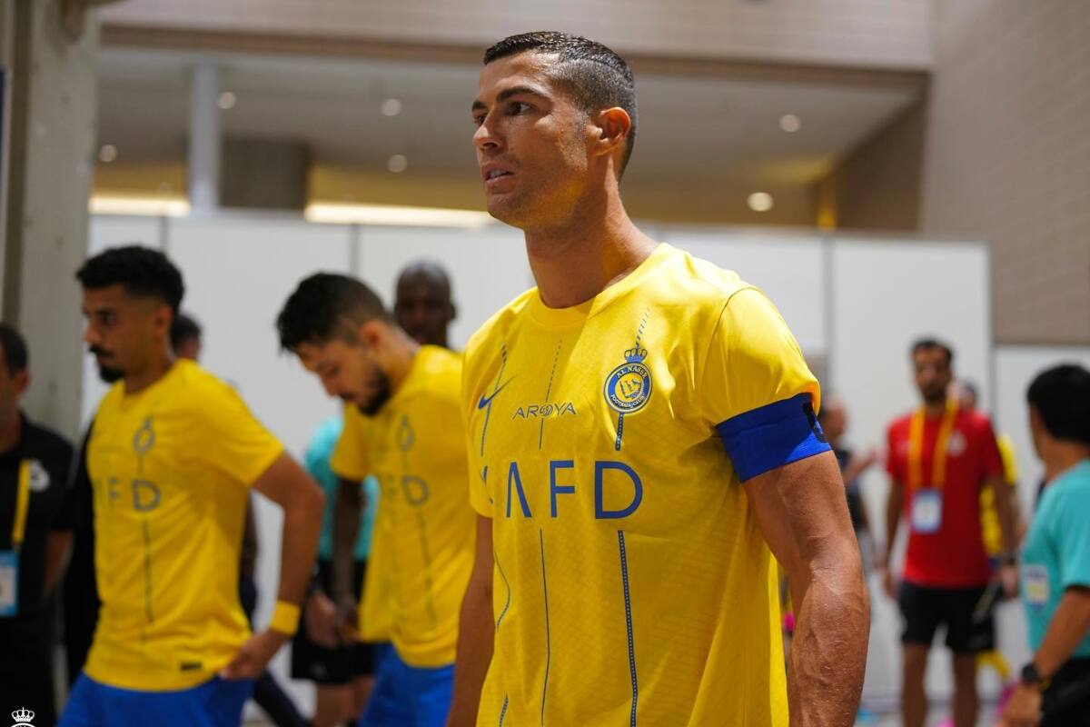 se enojó con un camarógrafo en partido del Al Nassr