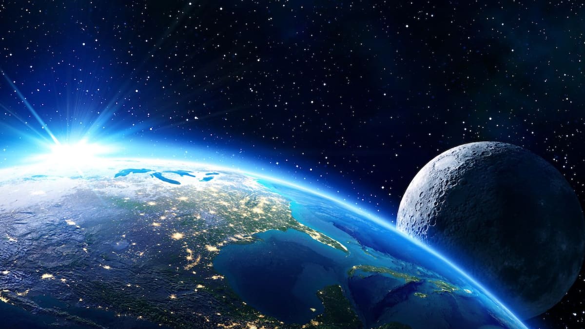 Descubren a una nueva Luna orbitando alrededor de la Tierra
