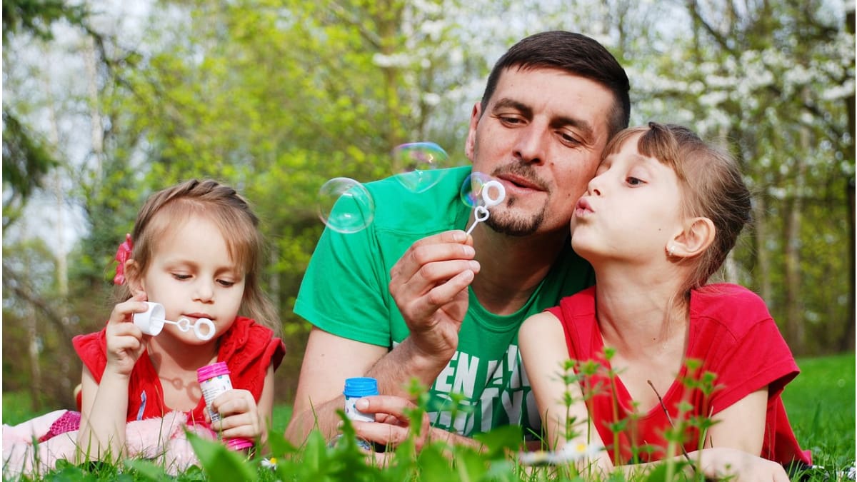 Infonavit otorgará descuentos y beneficios para celebrar este Día del Padre