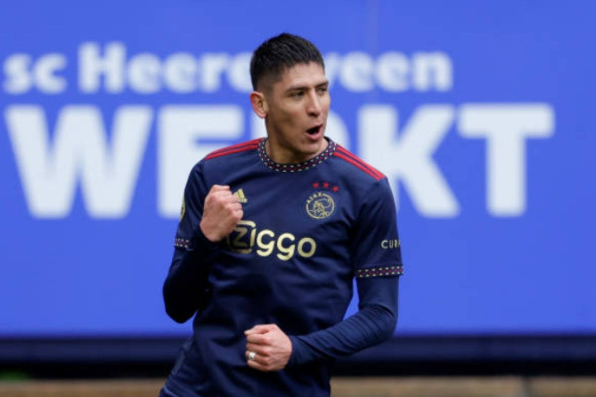 Edson Álvarez podría salir del Ajax en este mercado de fichajes.