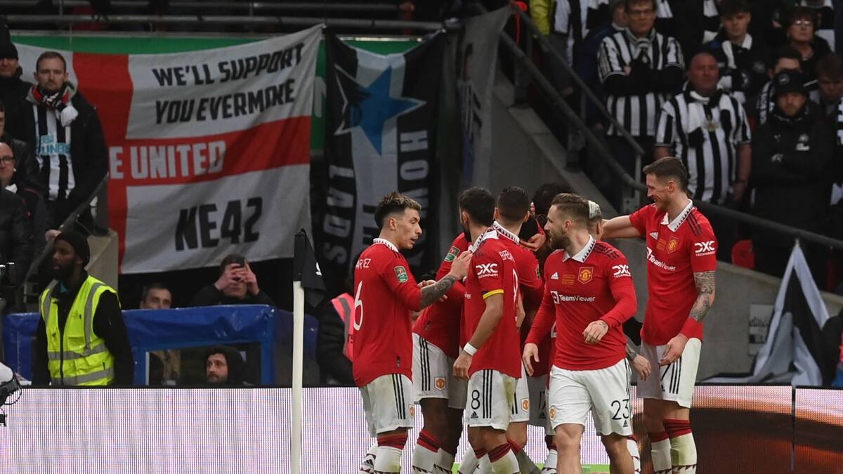 Manchester United alcanzó la gloria en Inglaterra y se adueñó de la Copa de la Liga tras vencer a Newcastle