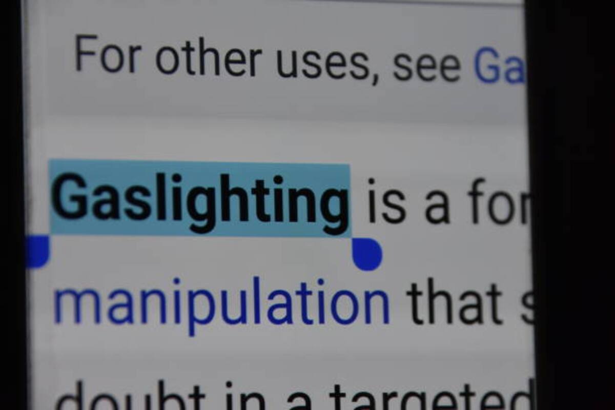 ¿Qué es gaslighting?