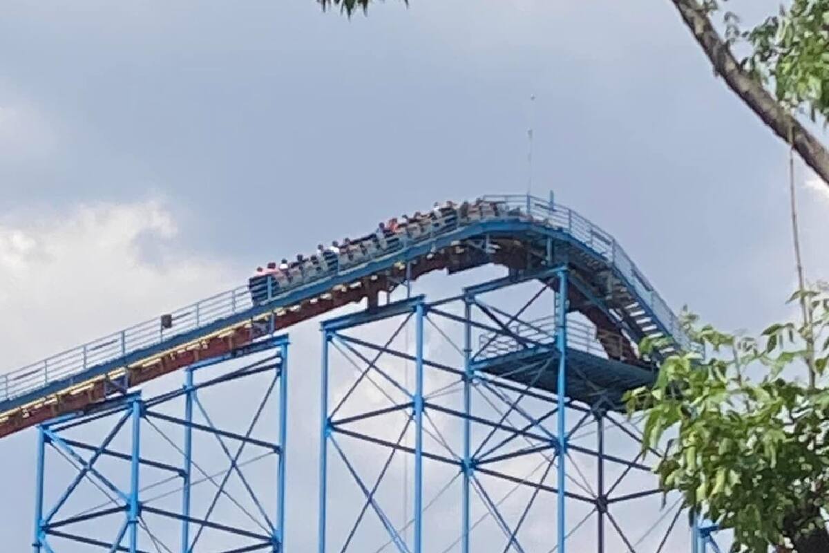 Falla juego en Six Flags