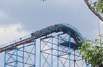 Pánico en Six Flags: Juego mecánico presenta fallas y deja a personas en las alturas por al menos media hora