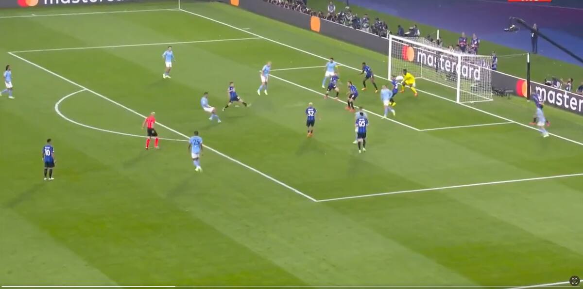 Rodri adelantó el Manchester City en la final de la Champions League.