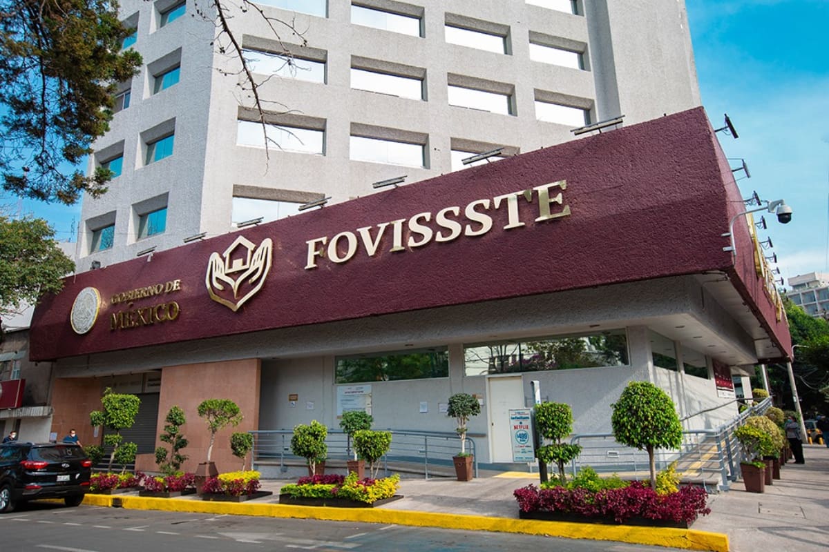 El Fovissste hizo reformas a su ley para beneficiar a más de 47 mil afiliados con sus créditos.