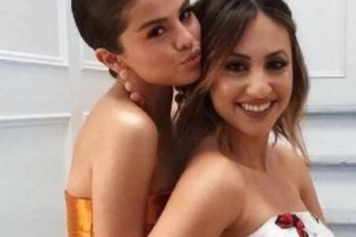 Francia Raisa con problemas de salud