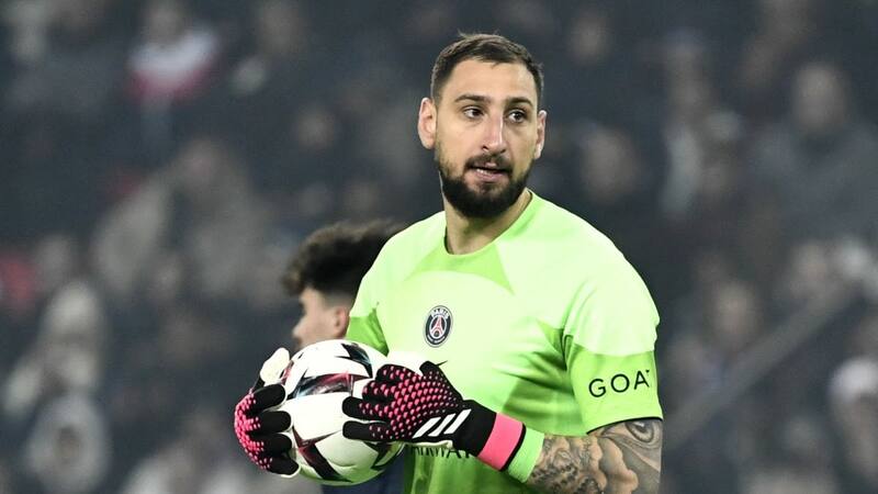 sufrió un violento asalto junto con su esposa. (EFE)