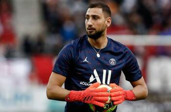 Asaltan y atan a Gianluigi Donnarumma y su pareja en París