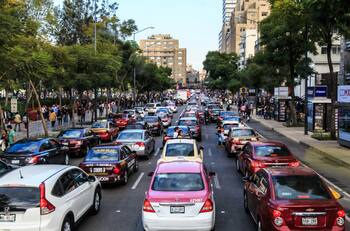 Hoy No Circula CDMX y Edomex: Qué vehículos no pueden transitar este 10 de abril