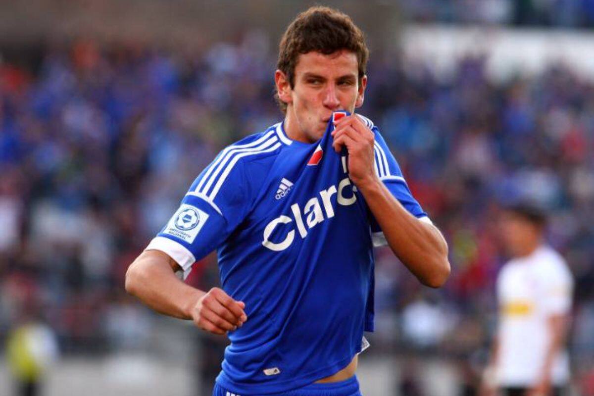 Igor Lichnovsky debutó con la Universidad de Chile en 2011.