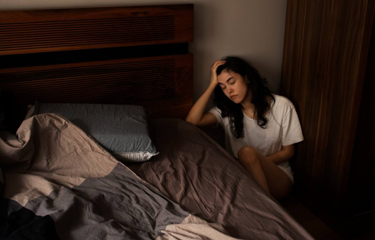 El insomnio menstrual puede tener múltiples causas, todas relacionadas con el ciclo menstrual. | Foto: Freepik