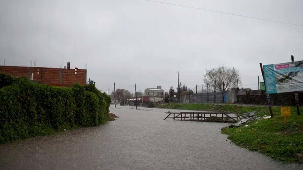 VIDEO | Se inunda una ciudad en Argentina en medio de fuerte temporal