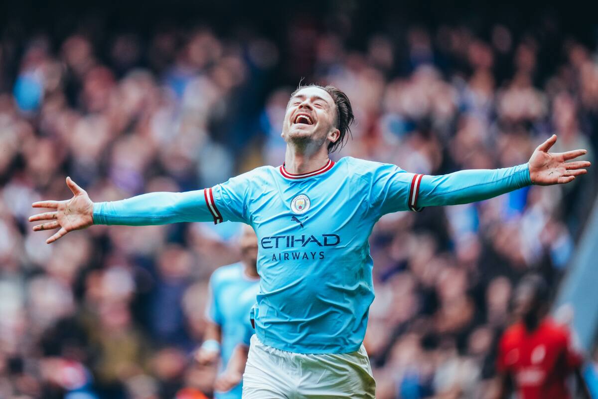 Jack Grealish fue uno de los mejores en el Manchester City vs Liverpool. Foto: @ManCityES