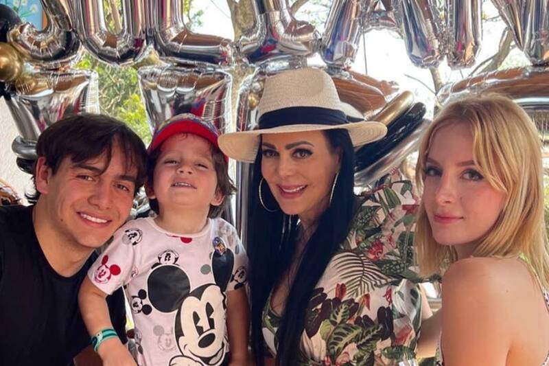 Imelda Garza, viuda de Julián Figueroa, siente cerca al cantante Créditos: Instagram