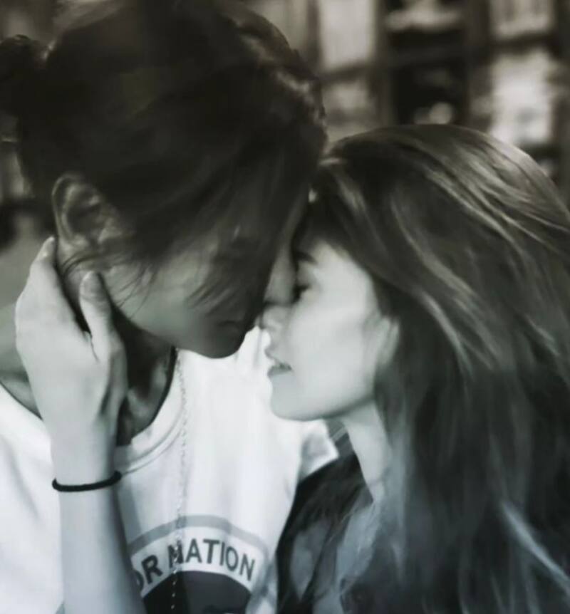 La nueva novia del cantante