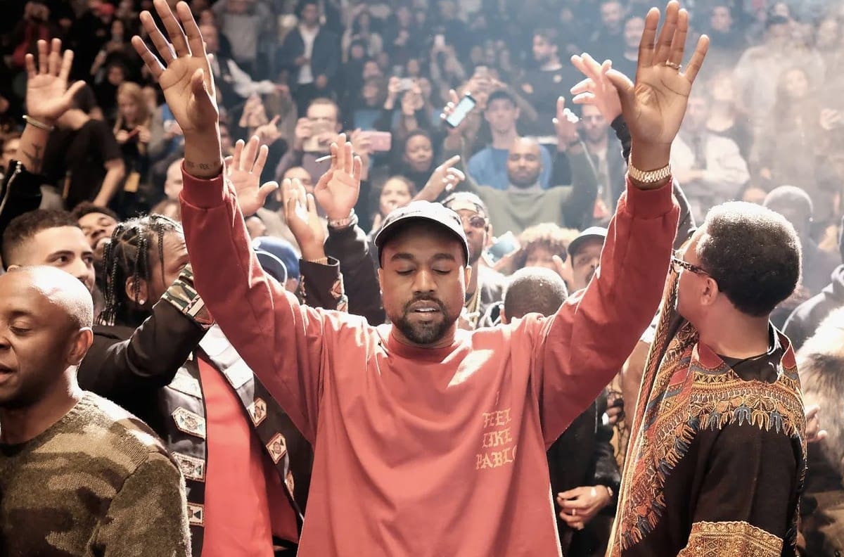 Regresan los Yeezy: Adidas planea vender los tenis de Kanye West y donar parte de las ganancias