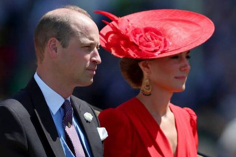 La princesa de Gales deslumbró con un vestido rojo de su diseñador favorito, Alexander McQueen.