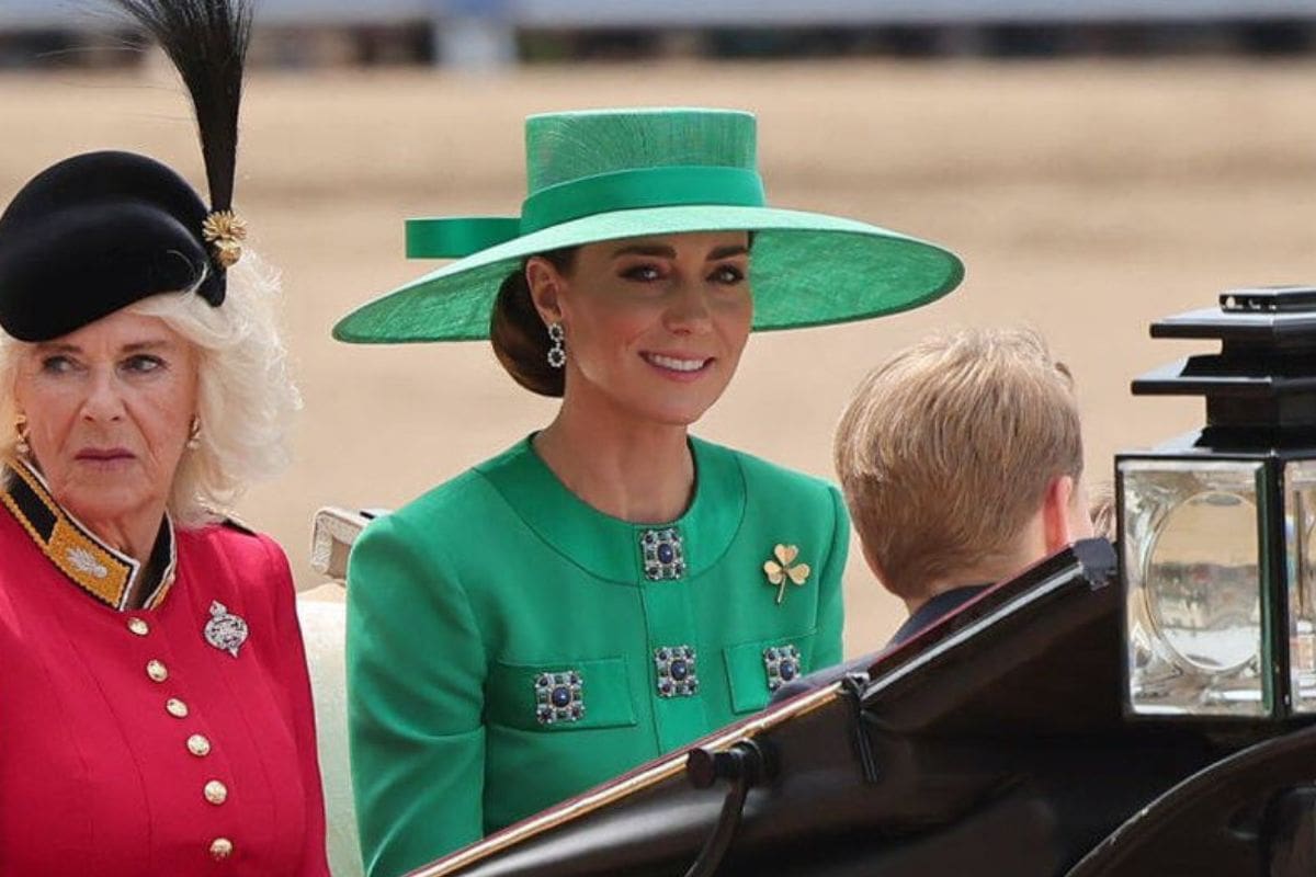 Kate Middleton y la reina Camila impactan con un elegante look