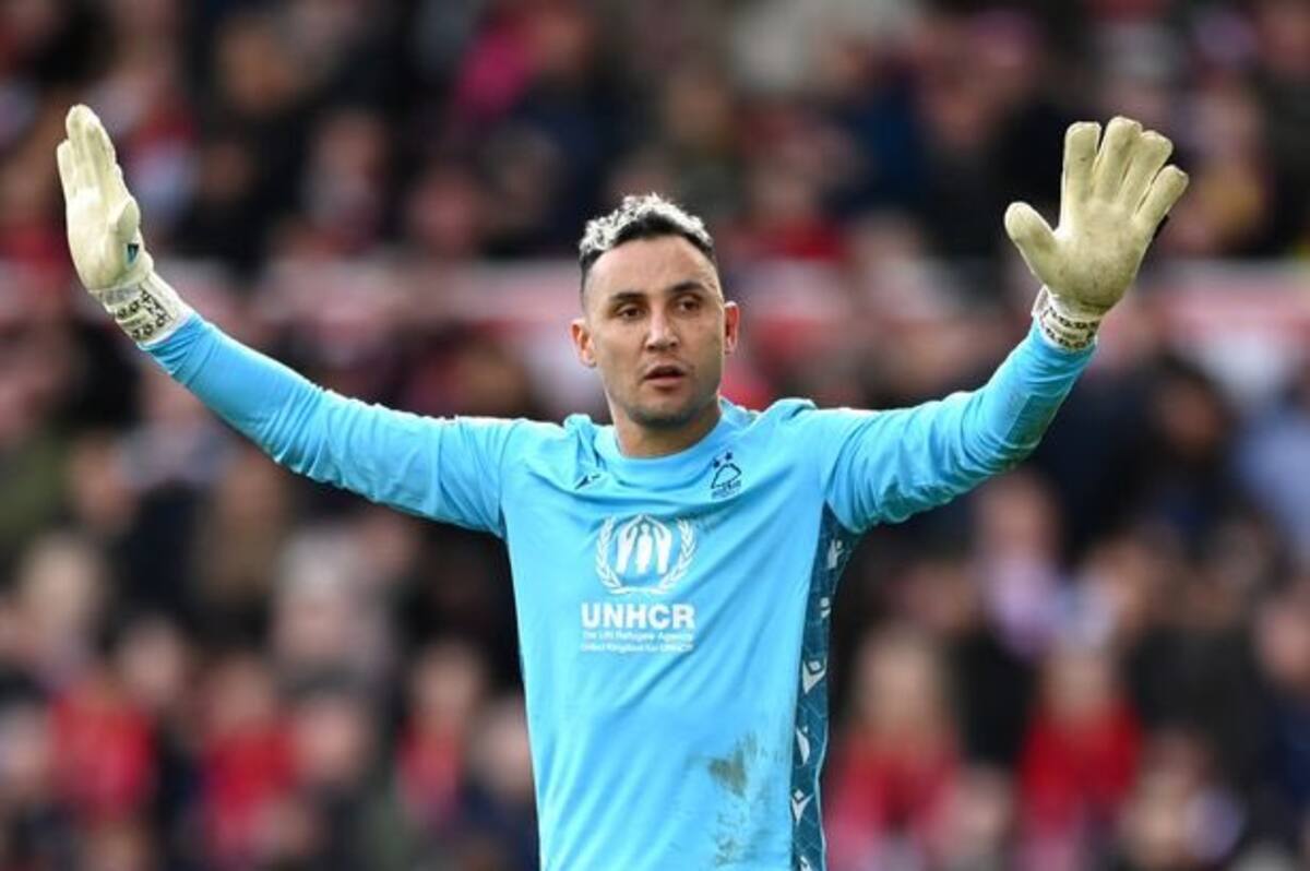 Keylor Navas fue figura del Nottingham Forest ante Manchester City.