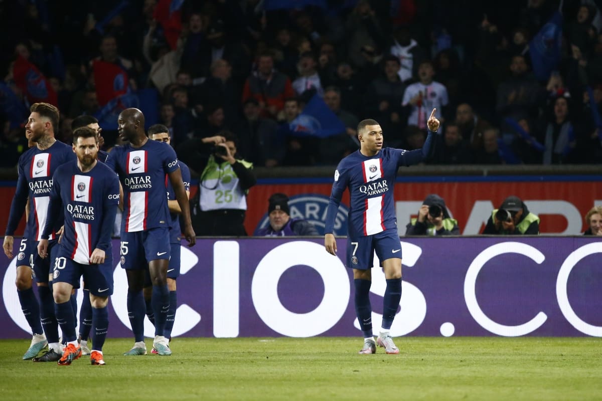 El delantero francés termina contrato con el PSG al término de la temporada 2023-24