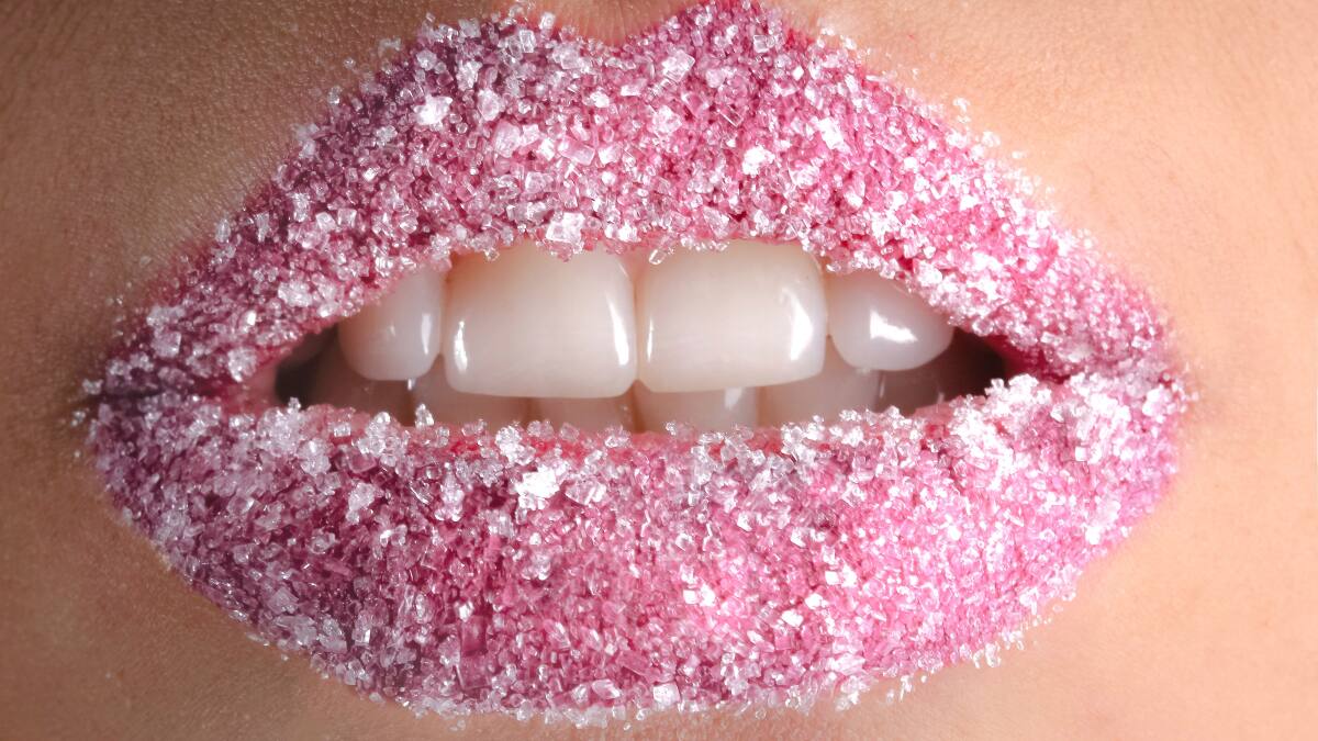 Logra unos labios de envidia con estos trucos que los mantiene hidratados