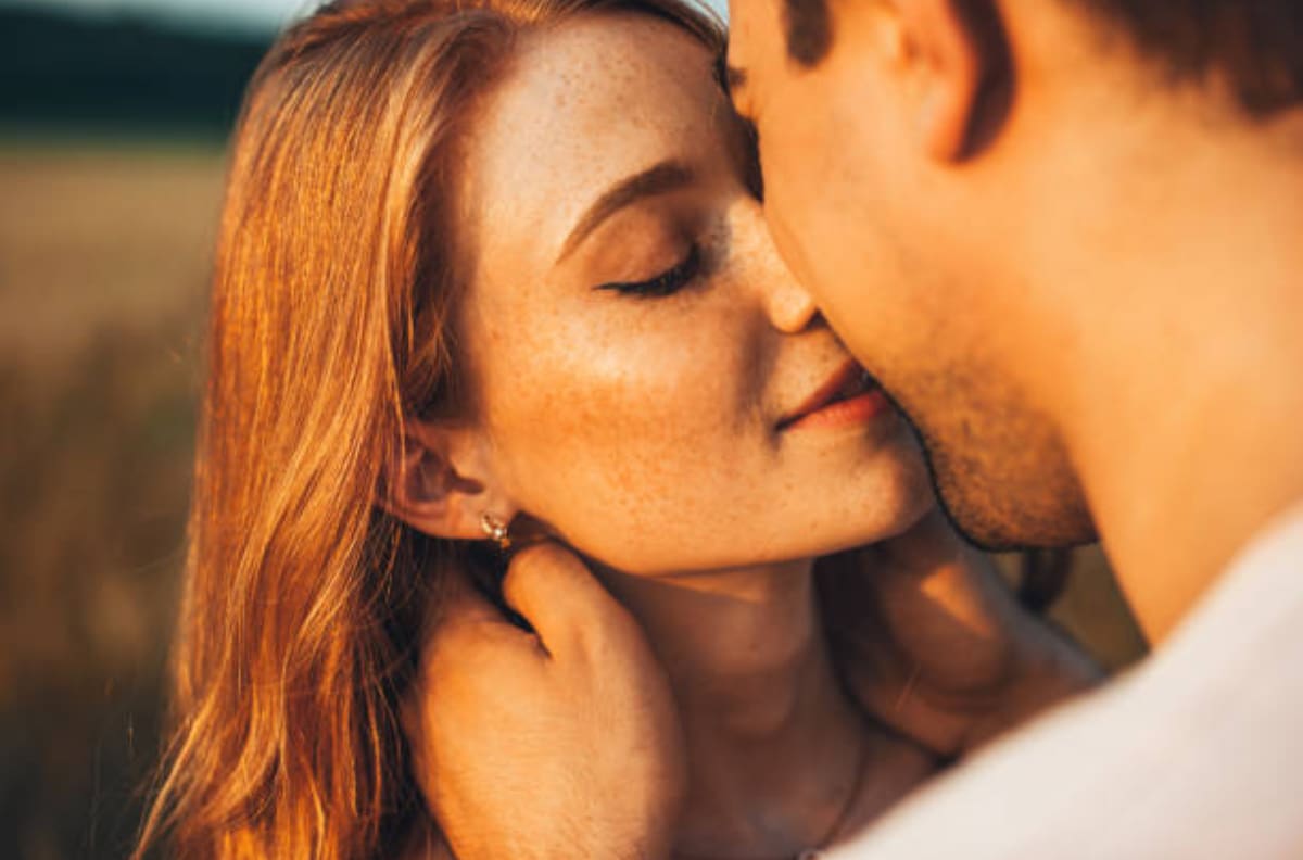 Los 5 tipos de besos y su significado