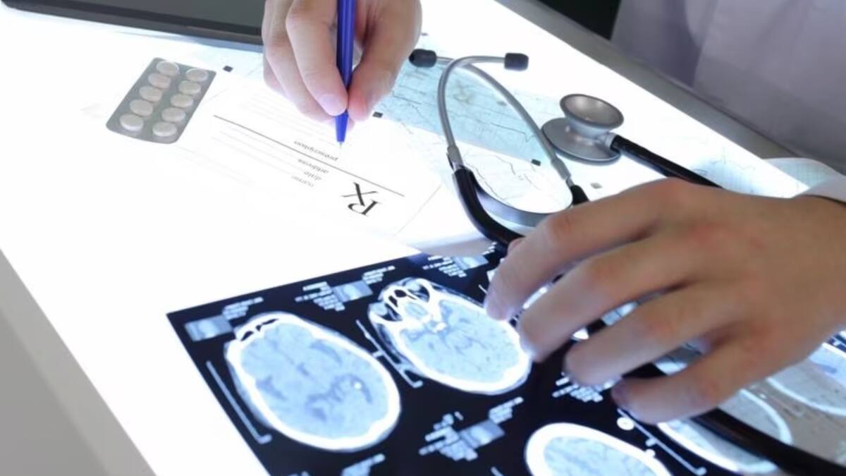 Este es el medicamento que descubrieron que frena la progresión de un tumor cerebral maligno