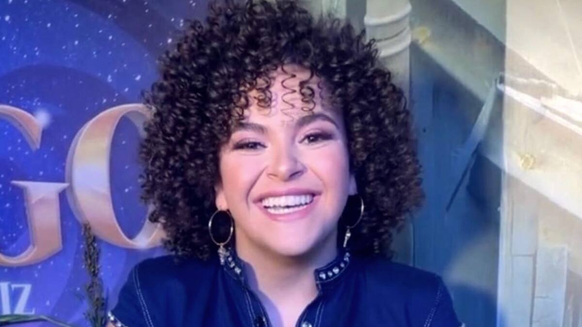 Lucerito Mijares hace simpática imitación de sus papás, Lucero y Mijares