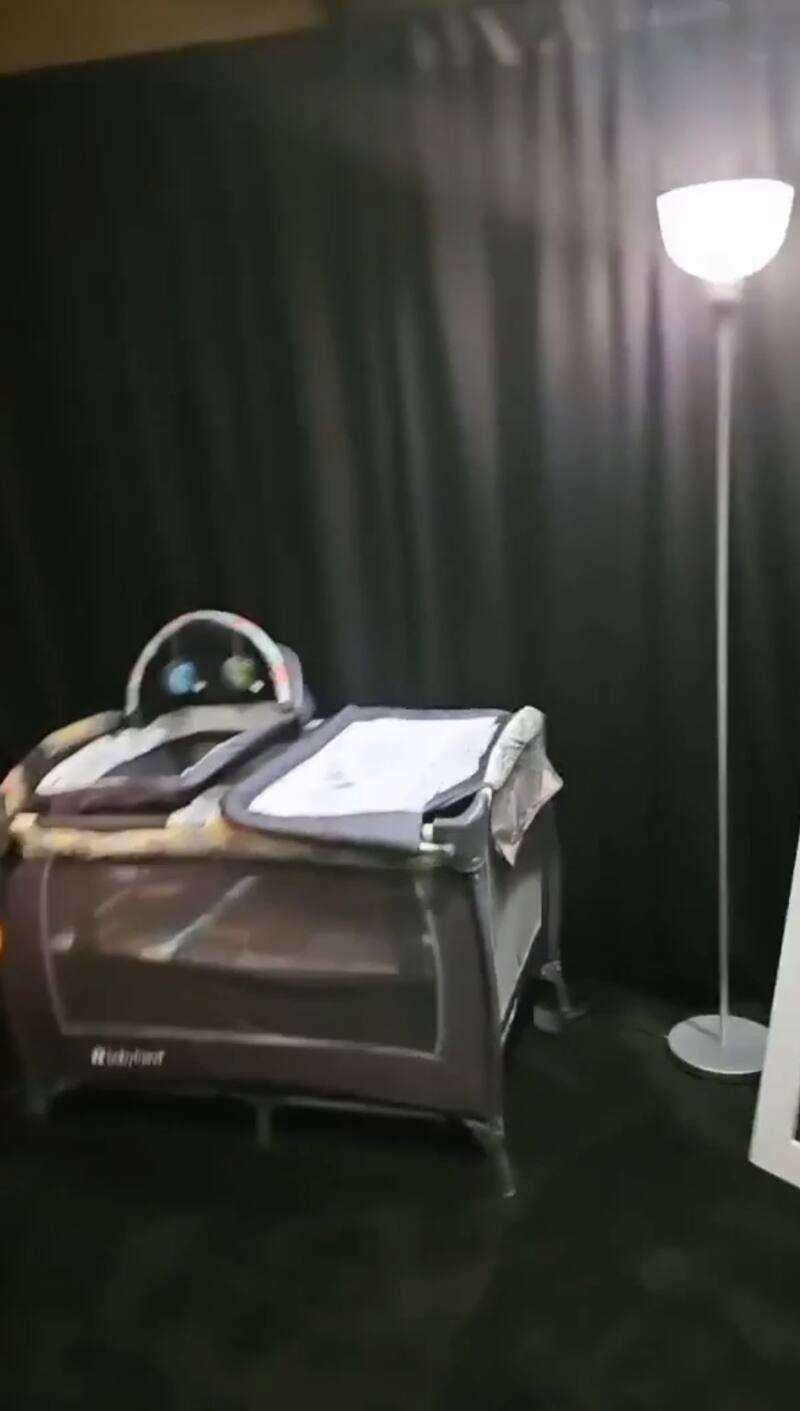 La cantante mostró su camerino