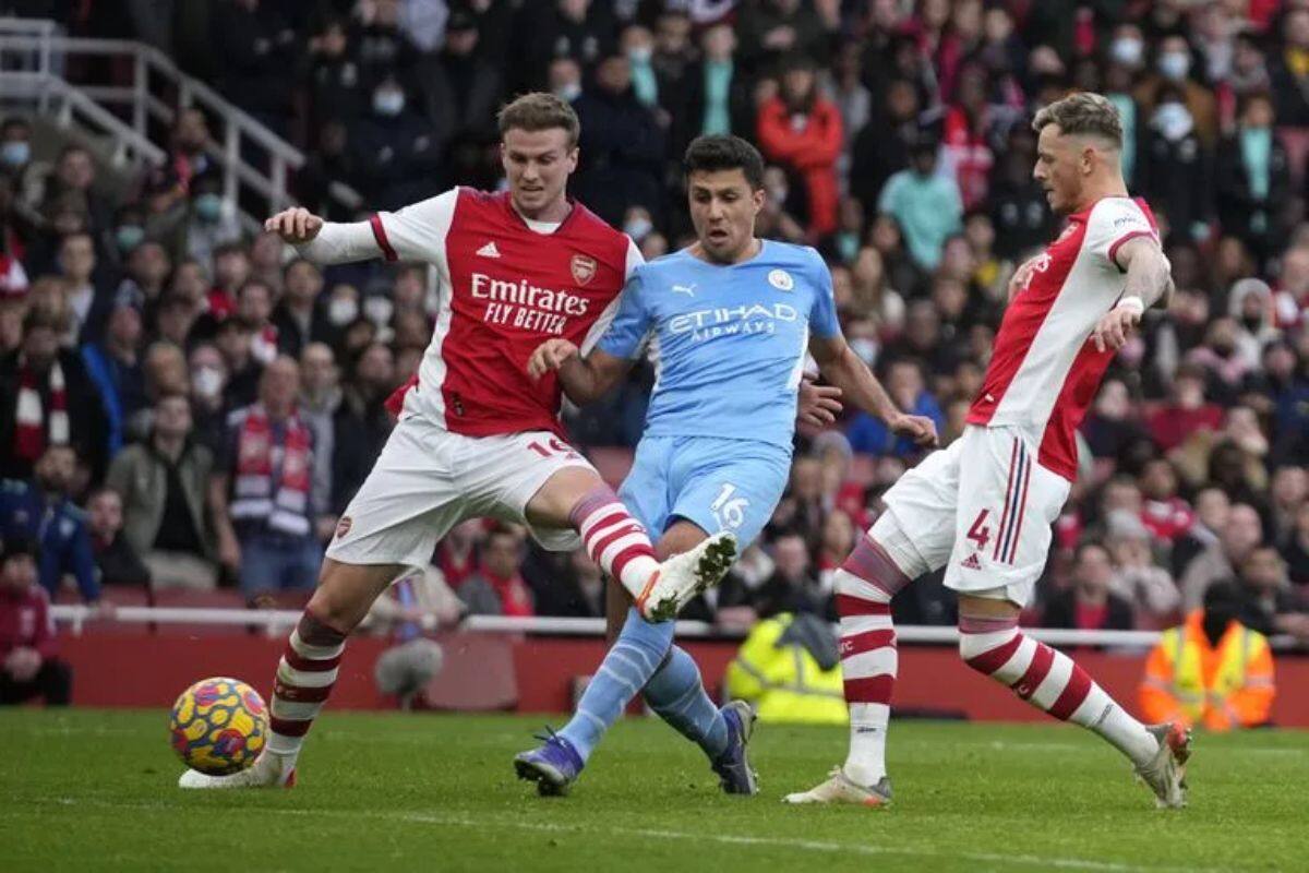 El choque entre Manchester City y Arsenal paralizará al mundo. (EFE)