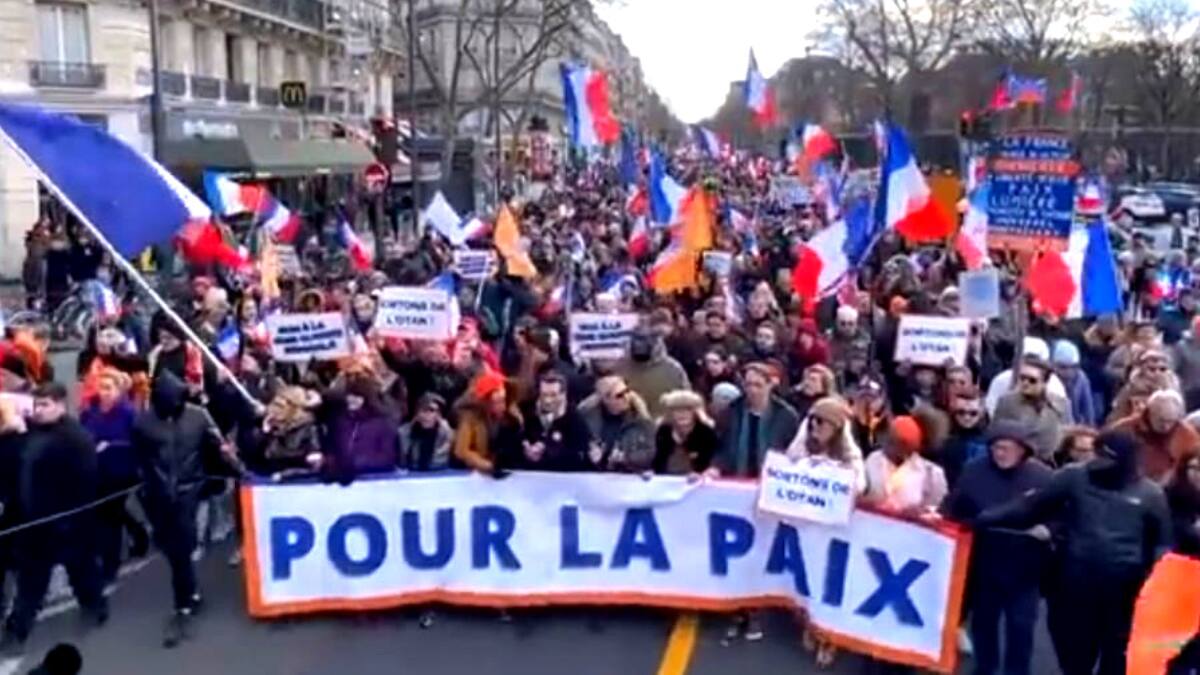 VIDEO | 100.000 personas participan en marchas de Francia por la paz en Ucrania