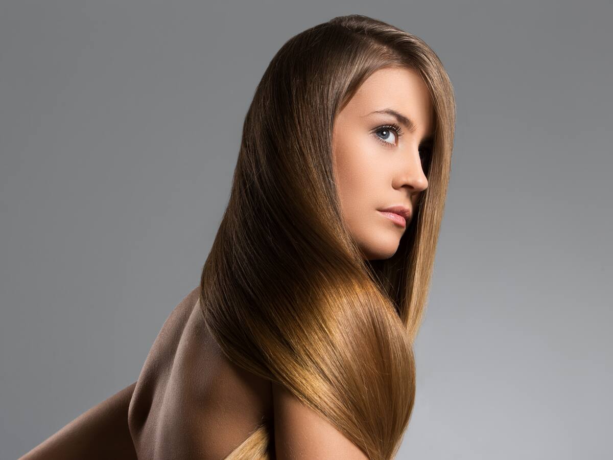 Este remedio te ayudarán a lucir un pelo perfecto (Foto: Freepik)