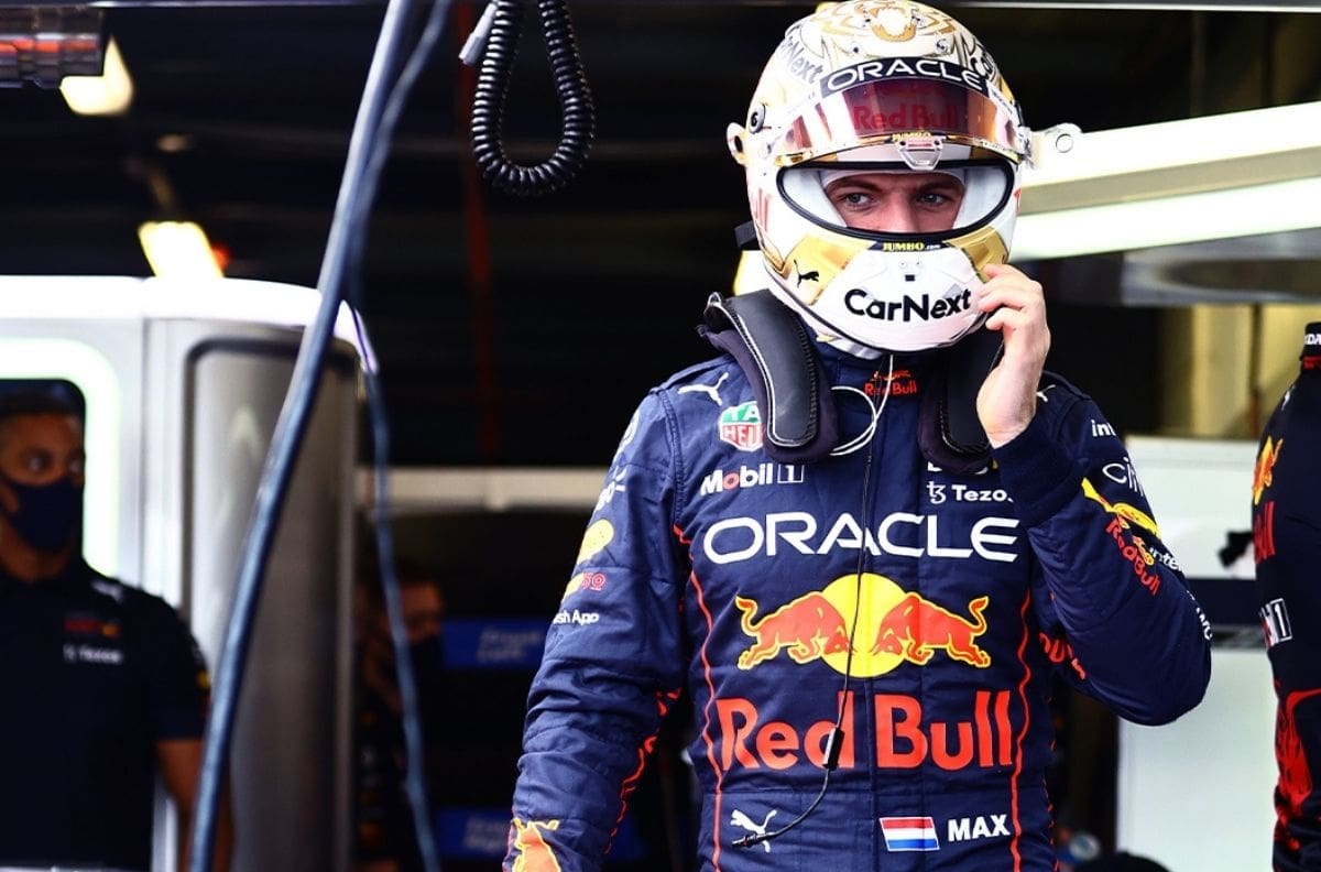 Max Verstappen no descarta dejar a Red Bull para correr con Ferrari