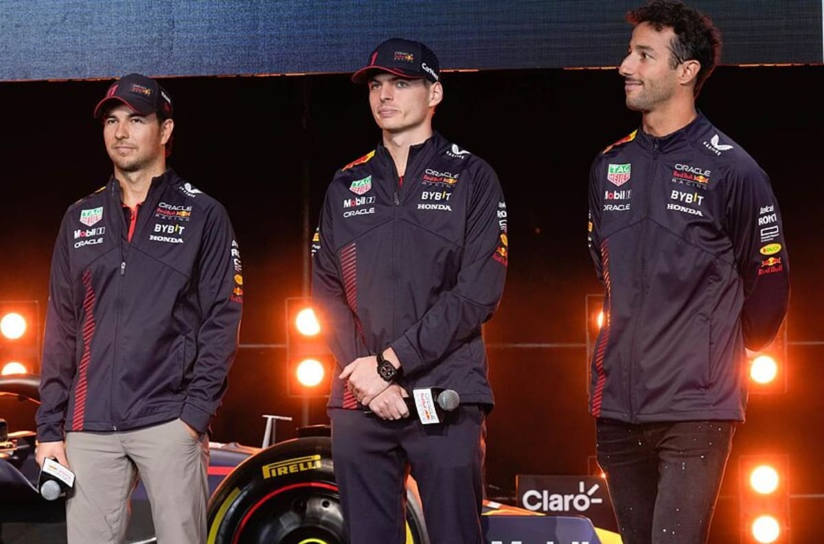 Verstappen vuelve a menospreciar a Checo Pérez: “Sería bueno tener a Ricciardo como compañero”