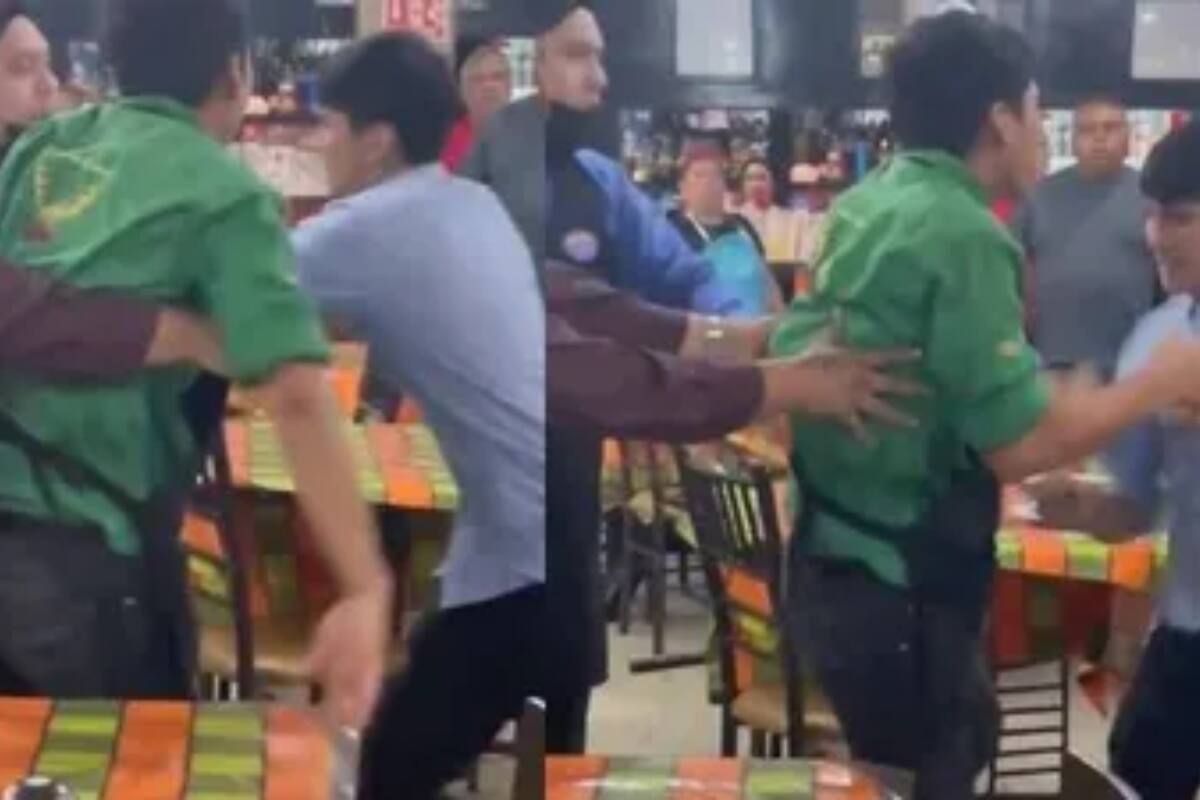 El restaurante se vio envuelto en caos luego de que un mesero comenzara a pelear con comensales y empleados.