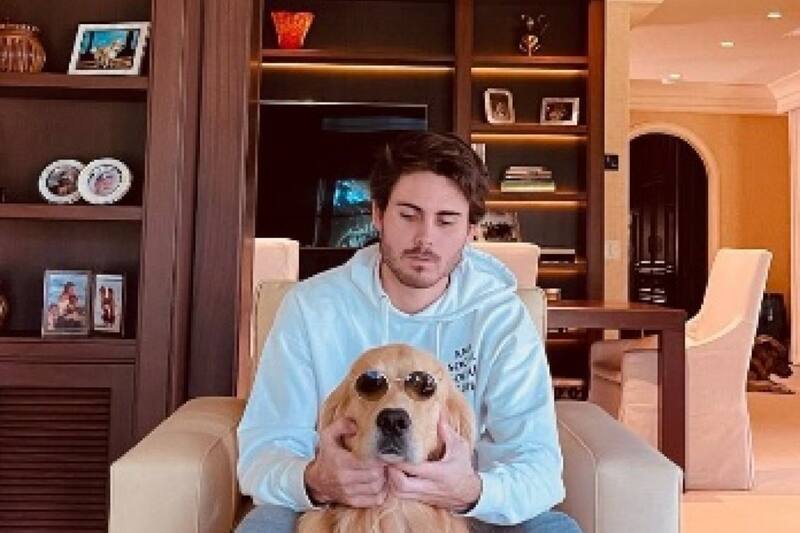 Hijo de Julio Iglesias y Miranda