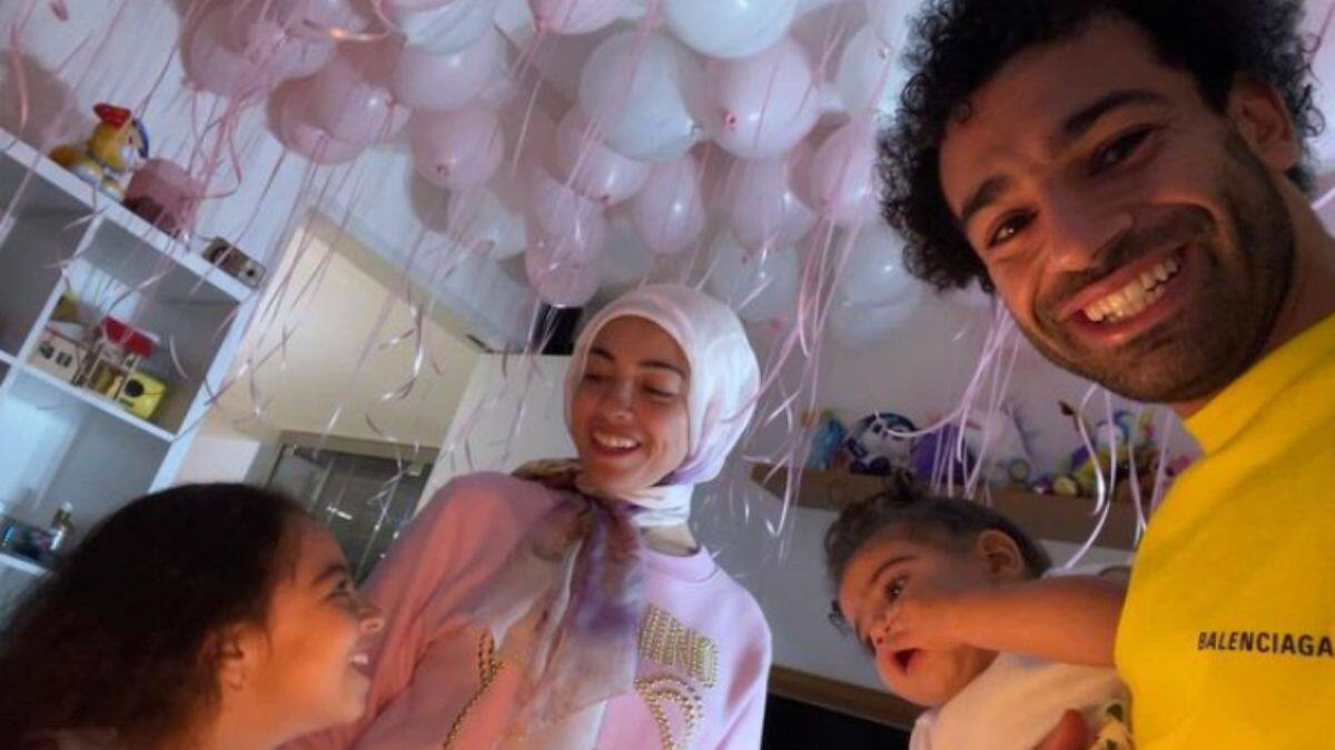 Mohamed Salah: el histórico goleador del Liverpool y cariñoso padre de familia