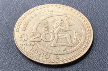 Monedas de 20 pesos son vendidas por 100 mil en Mercado Libre