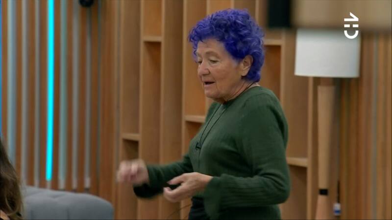 Durante la jornada del 08 de septiembre, Ignacia Michelson se quejó por el estado de limpieza del baño, queja que se ha repetido a lo largo del encierro.