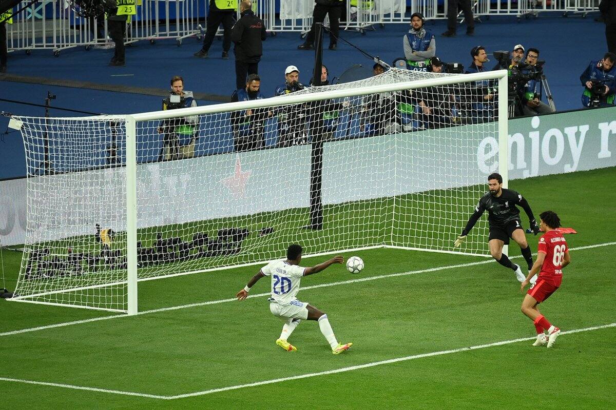 Twitter - @UEFAChampionsLeague