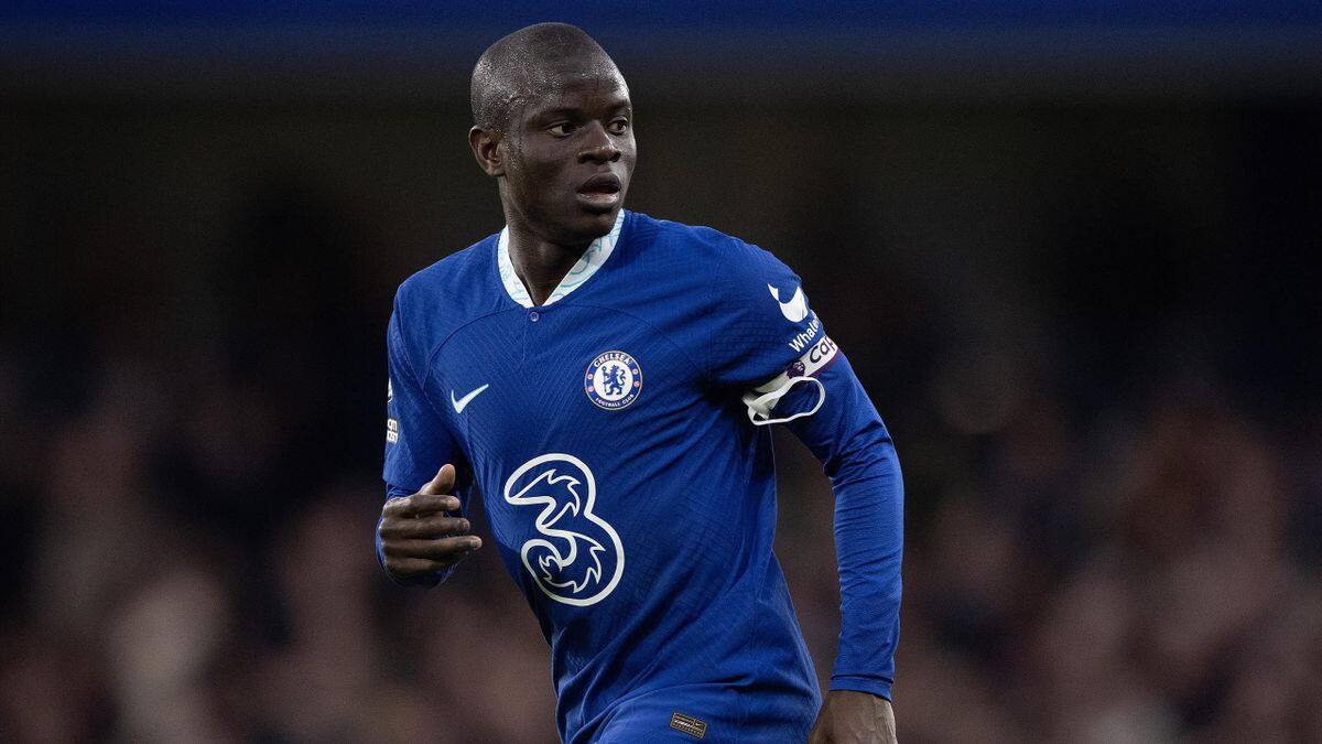 N’Golo Kanté se ha convertido en objeto del deseo de Xavi Hernández. (EFE)