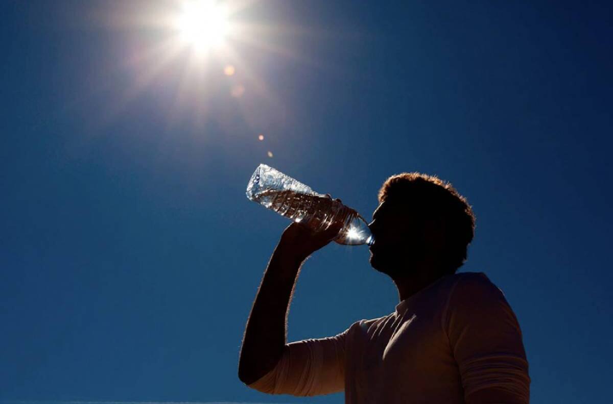 Esta es la bebida que debes evitar durante la época de calor