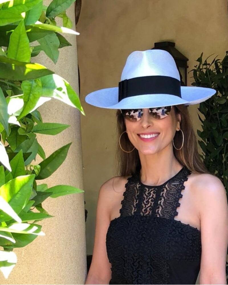 La diseñadora copia el look de Luis Miguel