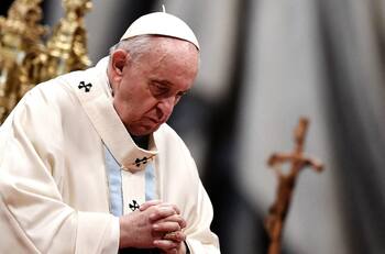 ¿Por qué el Papa Francisco tiene firmada su renuncia como Sumo Pontífice?