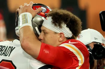 Patrick Mahomes igualó histórico récord de Tom Brady rumbo a Super Bowl LVII